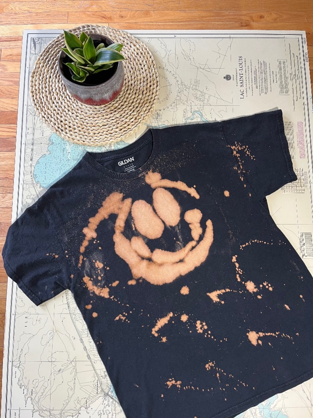Gildan Bleach and Distressed Smiley Face Tee Shirt